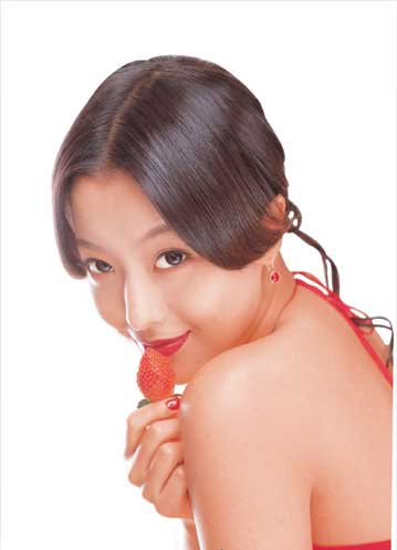 金喜善lg新廣告造型超驚豔(圖三)